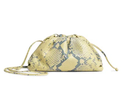 Pre-owned Bottega Veneta Women's  The Mini Pouch Snakeskin Print In Kiwi/black