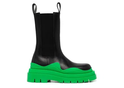 Pre-owned Bottega Veneta Women's  Tire Boots Sneakers In Black/green