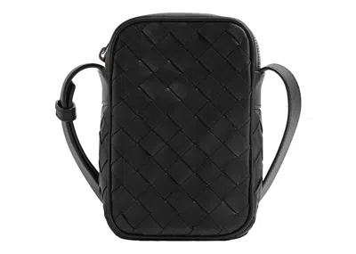 Pre-owned Bottega Veneta Women's  Zipped Phone Pouch Intrecciato In Black