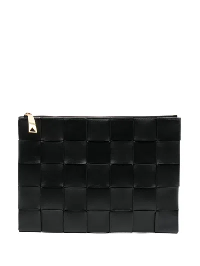 Bottega Veneta Women Cassette Medium Leather Pouch In Black