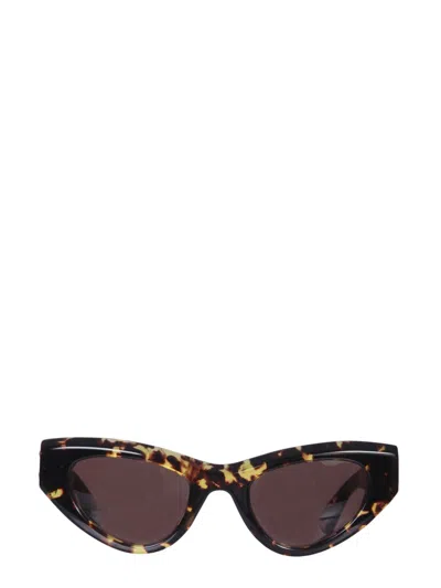 Bottega Veneta Women Cat-eye Sunglasses In Brown