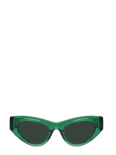BOTTEGA VENETA BOTTEGA VENETA WOMEN CAT-EYE SUNGLASSES