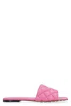 Bottega Veneta Flat Padded Sandals In Fuchsia