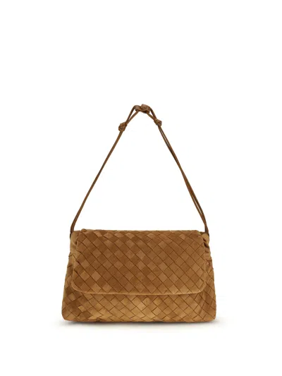 Bottega Veneta Women Giorno Shoulder Bag In Brown