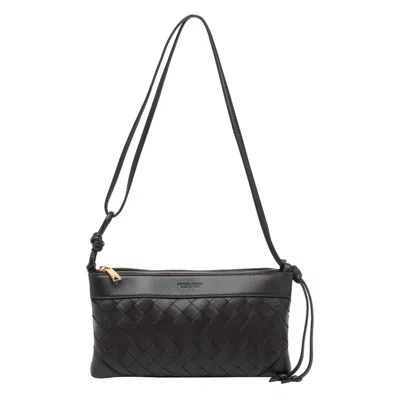 Bottega Veneta Women Intrecciato Pouch In Brown