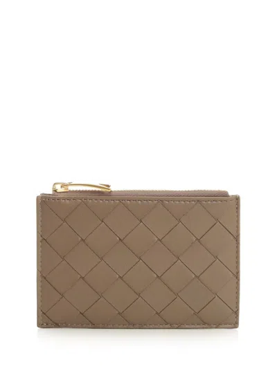 Bottega Veneta Women Intrecciato Zip-around Card Holder In Brown