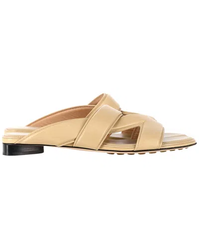 Bottega Veneta Women's Leather  Vienna Crossover Strap Slide Sandal (authentic Pre-lov In Nude