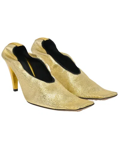 Bottega Veneta Women's Leather Crunch Sharpei Pump (authentic Pre-loved) In Gold