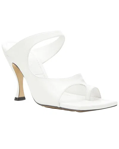 Bottega Veneta Women's Leather Mule Optic Crunch Leather Square Toe Sandal  (authentic Pre-loved) In White