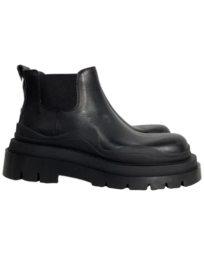 Bottega Veneta Women's Leather Tire Ankle Chelsea Boot (authentic Pre-loved) In Black