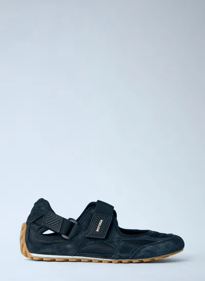 Bottega Veneta Women Orbit Sneakers In Black