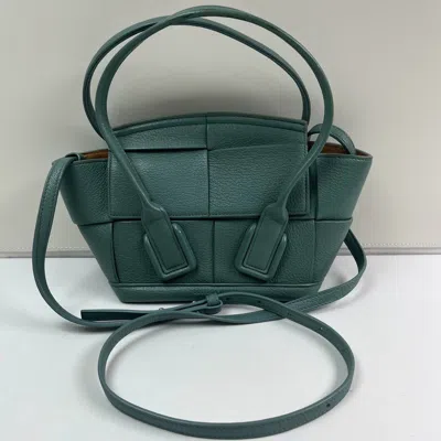 Bottega Veneta Women Pre-loved Bag Very Good Condition In Green
