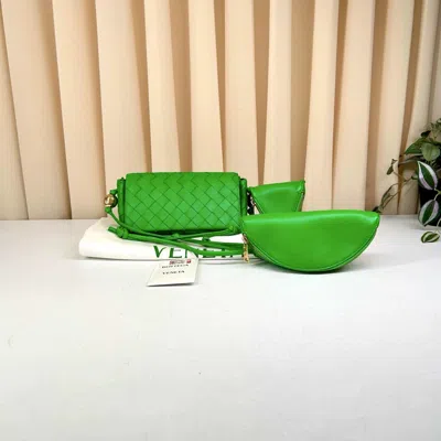 Bottega Veneta Women Pre-loved Bag Very Good Condition In Multi