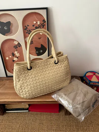 Bottega Veneta Women Pre-loved Bag Very Good Condition In Multi