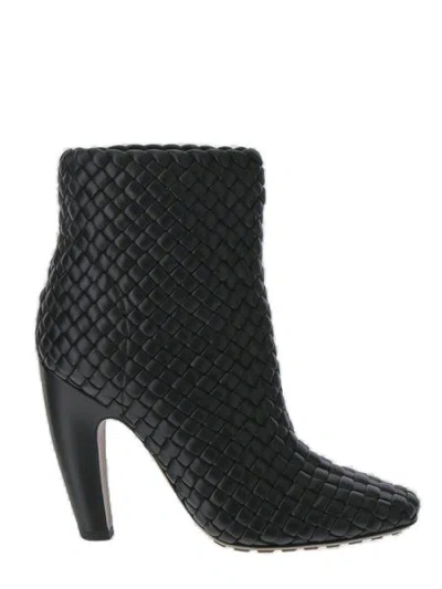 BOTTEGA VENETA WOMEN'S RAFFIA 10CM ANKLE BOOTS