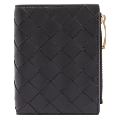Bottega Veneta Women Small Zipped Bi-fold Intrecciato Wallet In Brown
