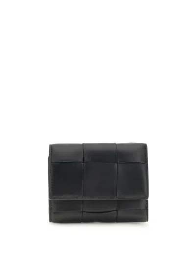 Bottega Veneta Women Trifold Wallet In Black