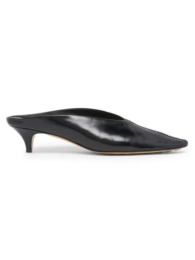 Bottega Veneta Women's Virna Sabot 40mm Leather Mules In Black