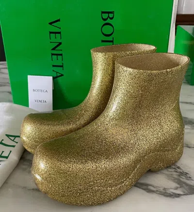 Pre-owned Bottega Veneta Womens The Puddle Waterproof Glitter Rain Boots Shoes, Sz 39 In Gold