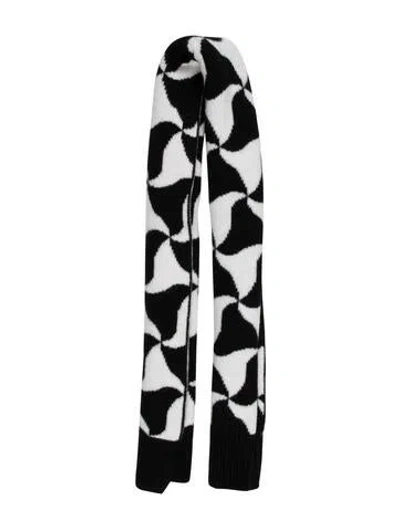 Pre-owned Bottega Veneta Wool Patterned Scarf In Black/white