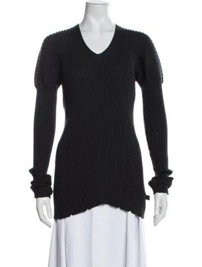 Pre-owned Bottega Veneta Wool V-neck Sweater In Gray