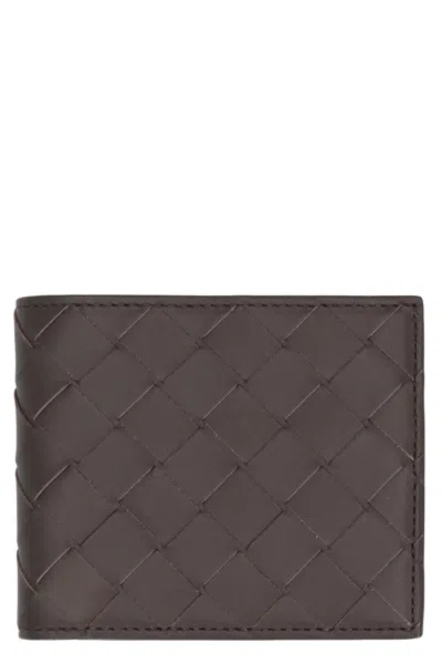 Bottega Veneta Woven Bi-fold Wallet In Brown