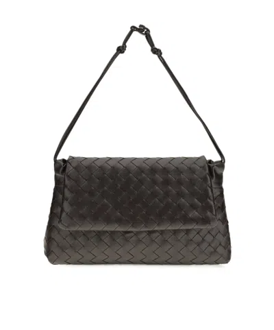 Bottega Veneta Woven Design Shoulder Bag In Black
