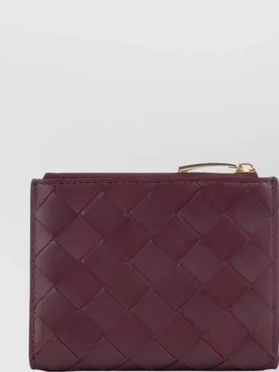 Bottega Veneta Woven Leather Wallet Card Slots In Burgundy