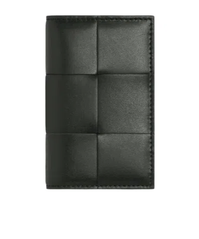 Bottega Veneta Cassette Intrecciato Leather Flap Cardholder In Dark Green