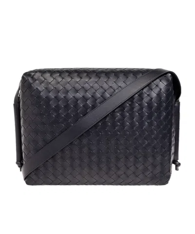 Bottega Veneta Woven Shoulder Bag In Black