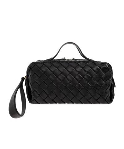 Bottega Veneta Woven Shoulder Bag In Black