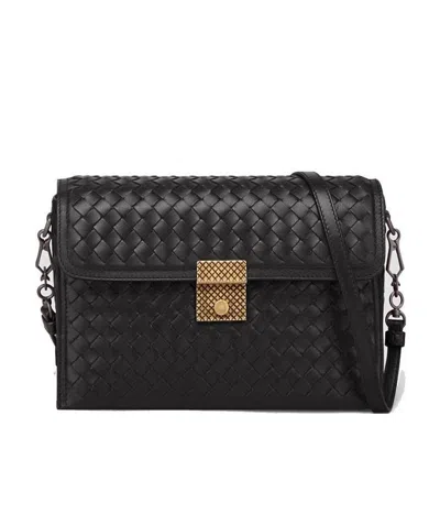 Bottega Veneta Woven Shoulder Bag In Black