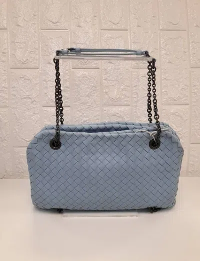 Bottega Veneta Woven Shoulder Bag In Gray