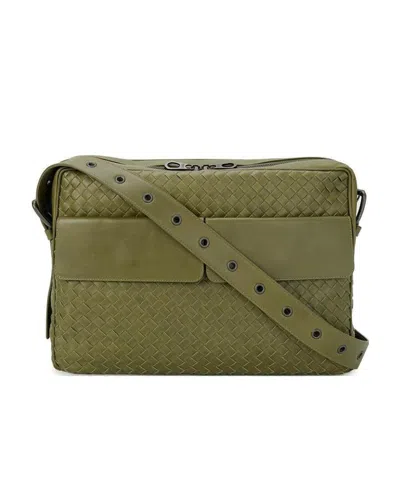 Bottega Veneta Woven Shoulder Bag In Green
