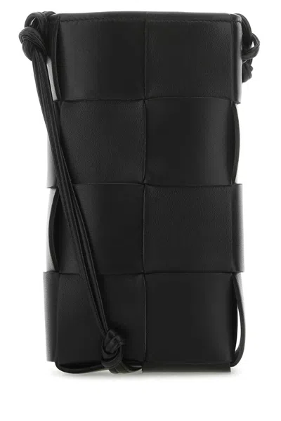 Bottega Veneta Woven Strap Phone Case In Black