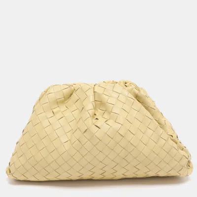 Pre-owned Bottega Veneta Yellow Intrecciato Leather Large Pouch Clutch