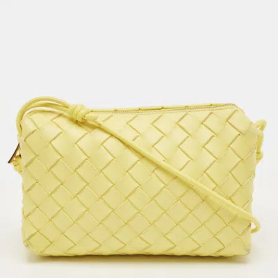 Pre-owned Bottega Veneta Yellow Intrecciato Leather Small Loop Camera Bag