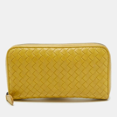Pre-owned Bottega Veneta Yellow Intrecciato Leather Zip Around Wallet