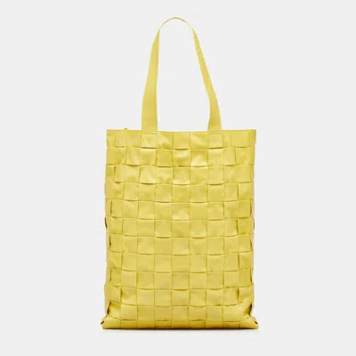 Pre-owned Bottega Veneta Yellow Maxi Nappa Intrecciato Cassette Tote
