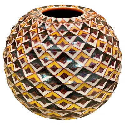 Pre-owned Bottega Vignoli Ceramic Vase By  Hand-painted Majolica Italy Contemporary In Sand