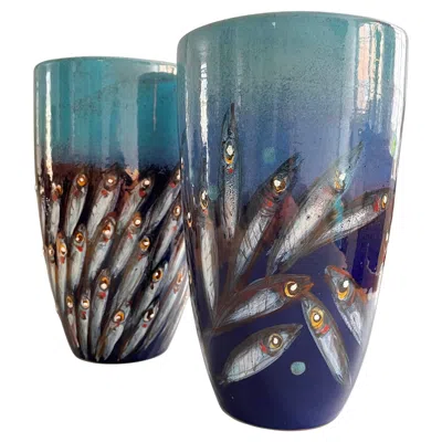 Pre-owned Bottega Vignoli Pair Of Ceramic Vases Hand Painted Majolica Italy Contemporary 21st Century In Transparent
