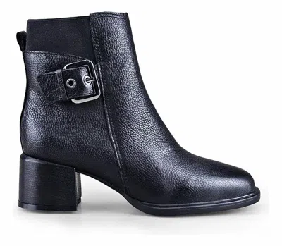 Bottero Women's Couro Burnish Preto Short Boot In Black