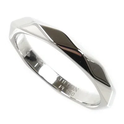 Pre-owned Boucheron Platinum 950 Band Ring ()