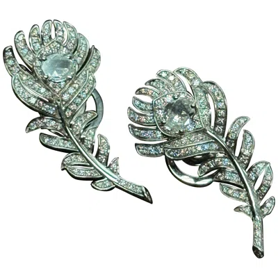 Pre-owned Boucheron Plume De Paon 18k White Gold Diamond Earrings