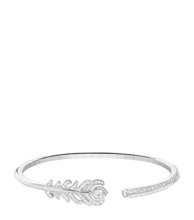 Boucheron White Gold And Diamond Plume De Paon Bracelet In Metallic