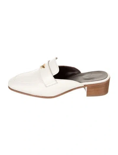 Pre-owned Bougeotte Leather Loafers In Neutrals