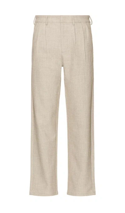 Bound Tapered Double Pleat Trouser In 石色