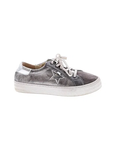 Pre-owned Boutique By Corkys Sneakers In Silver