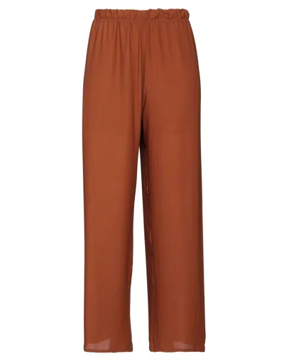 Boutique De La Femme Pants In Brown