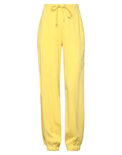 Boutique De La Femme Pants In Yellow